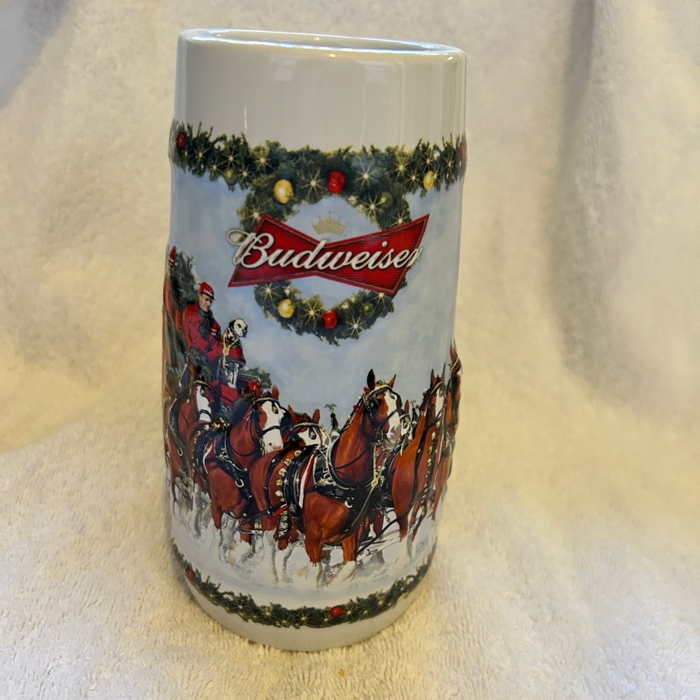 Budweiser Holiday Tradition 2009 Beer Stein Vintage Collectible w COA Clydesdale